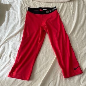 Nike crop leggings✨